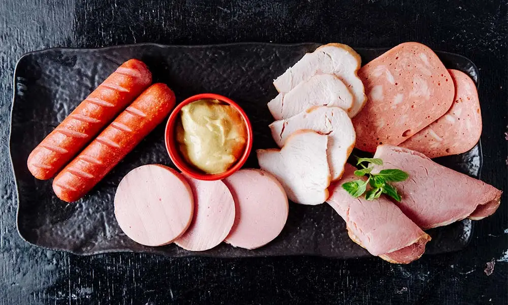 what is the difference between ham and bacon
