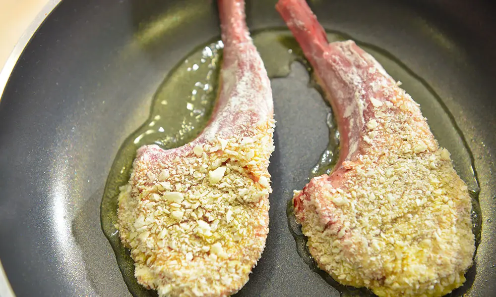 how to cook crumbed lamb cutlets